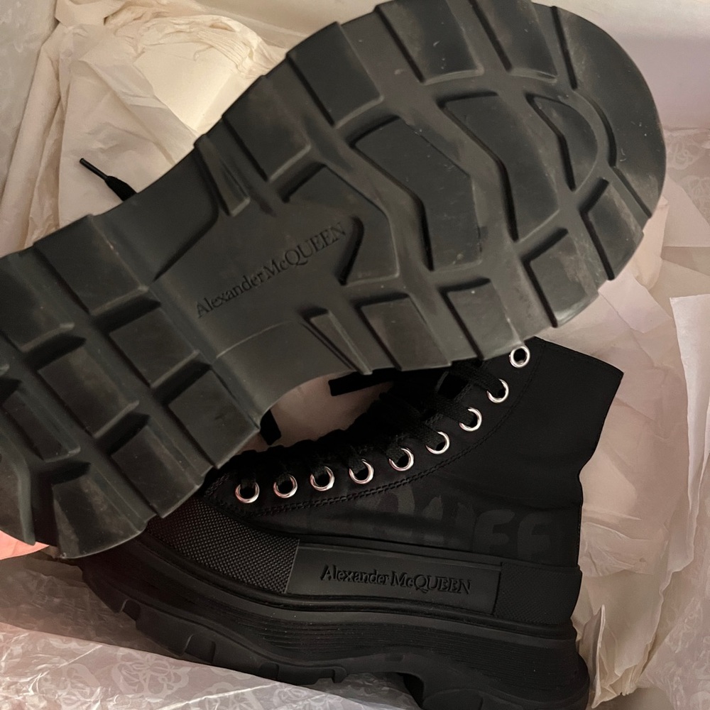 Alexander McQueen Black Combat Boots - Picture 3 of 4